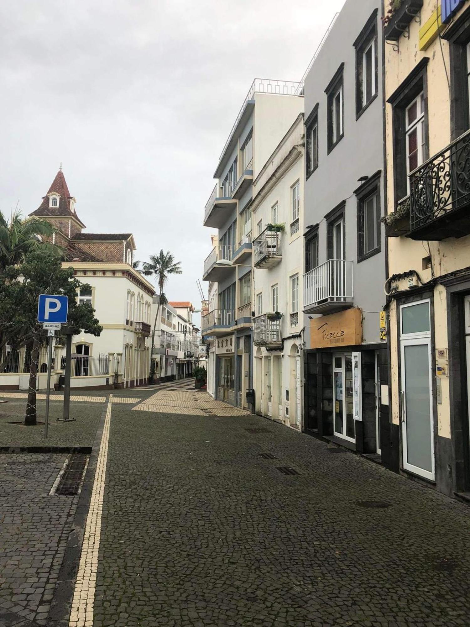 Azor International Apartment I Ponta Delgada Extérieur photo
